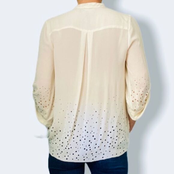 NEW ELIZABETH AND JAMES 100% Silk Pleated Top - Picture 3 of 8